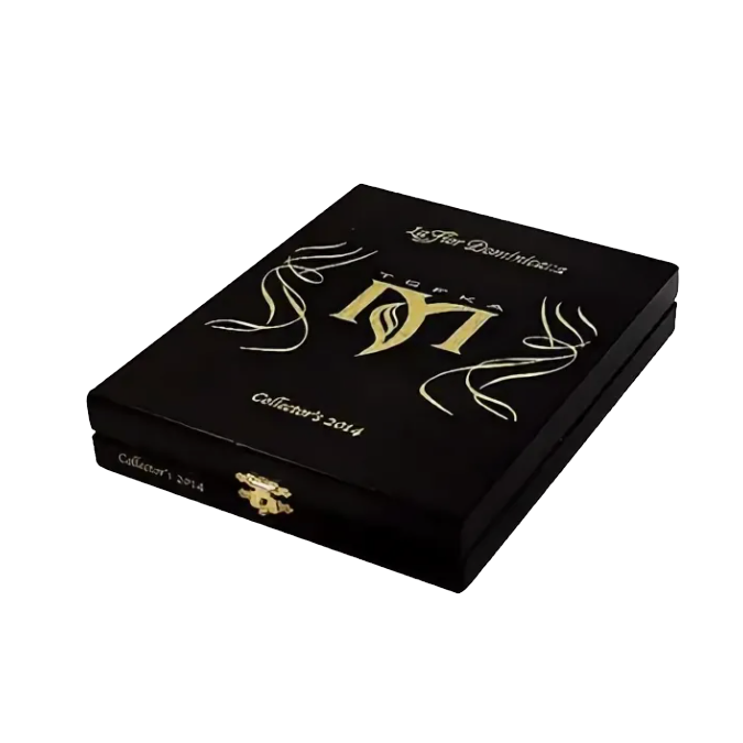 La Flor Dominicana Mysterio TCFKA M